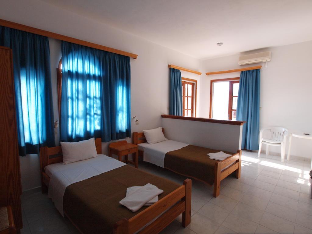 Irini Apartments Platanés Quarto foto